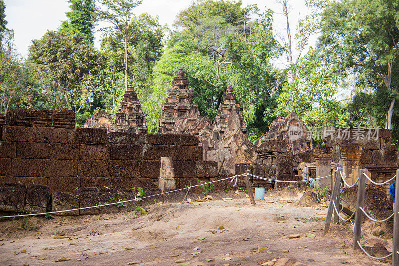 柬埔寨:吴哥建筑群的Banteay Srei庙